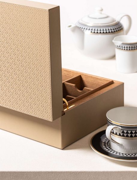 MONOGRAM TEA BOX